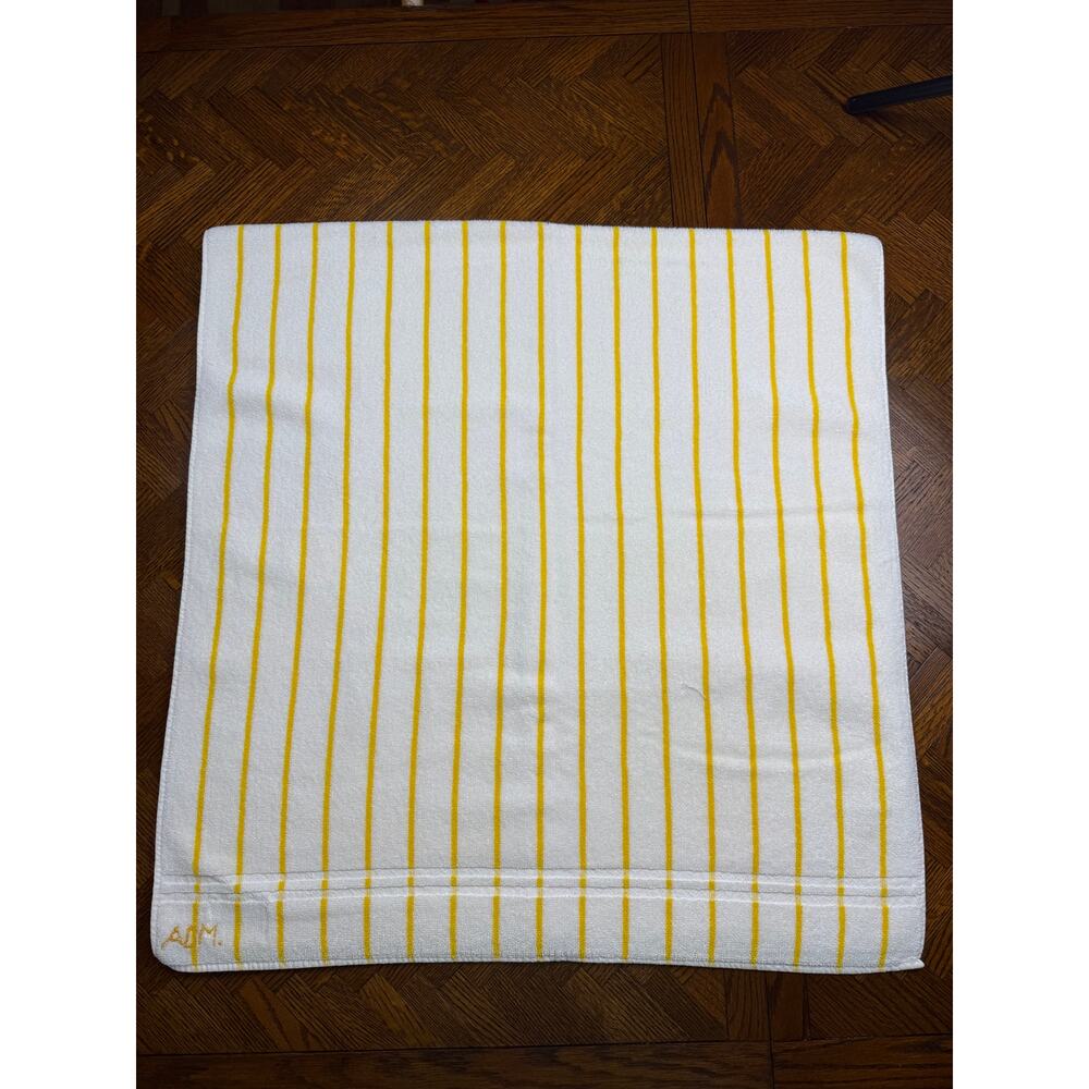\VINTAGE Kaufman yellow stripe bath towel